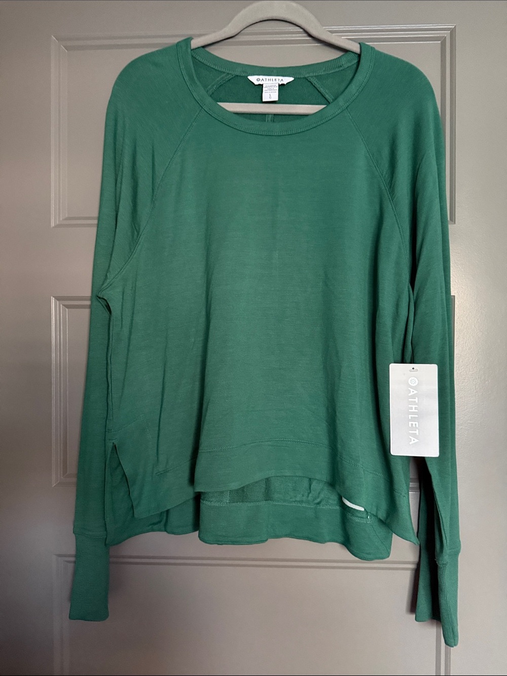 Athleta Coaster Luxe Recover High Hip Sweatshirt in Emerald Green